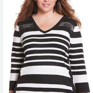 Chic Striped V-Neck Sweater